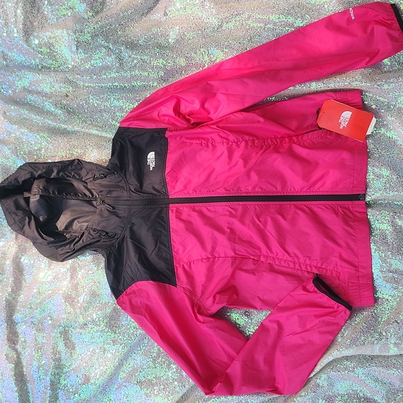 The North Face Pink and Black Hooded Windwall Jacket NWT MEDIUM Very Cute!! - Picture 1 of 3